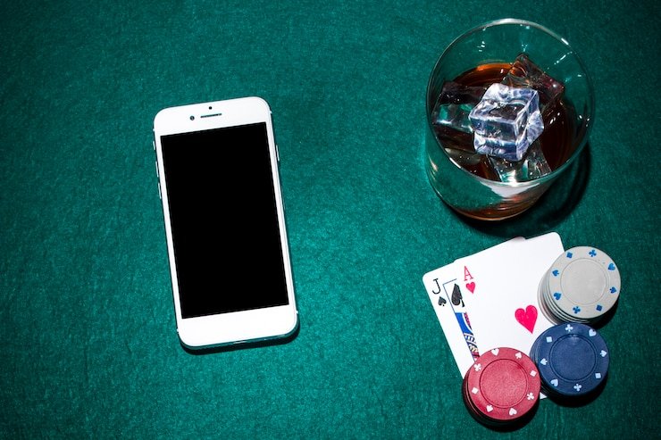 Pengguna menerima dukungan edukasi dan konsultasi gaming bertanggung jawab